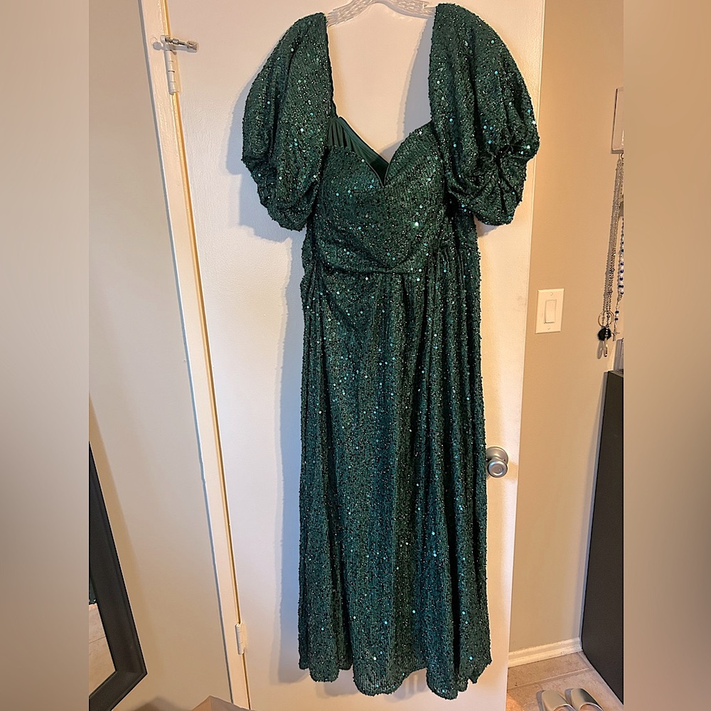 EUC emerald green sequin off the shoulder formal dress